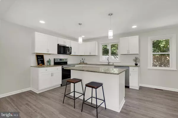 York, PA 17402,245 LEADERS HEIGHTS RD