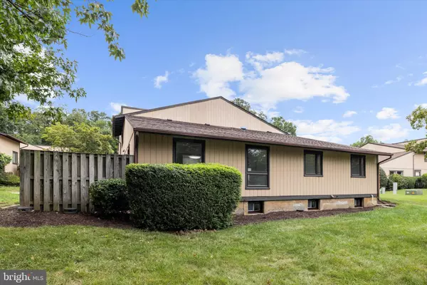 Glen Burnie, MD 21061,422 WEST CT