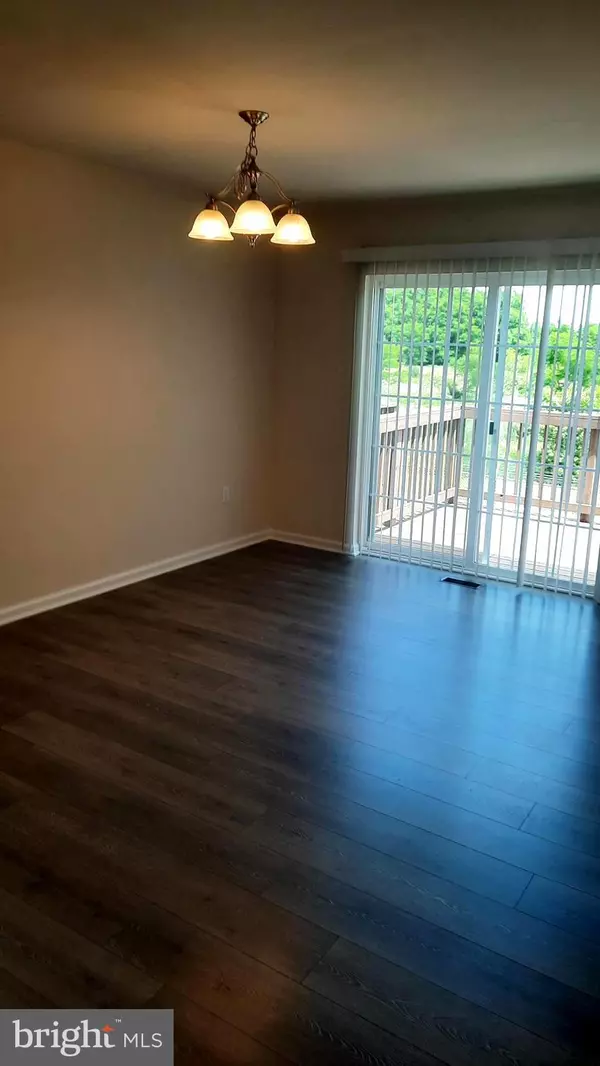 Mechanicsburg, PA 17050,821 ADMIRALS QUAY DR