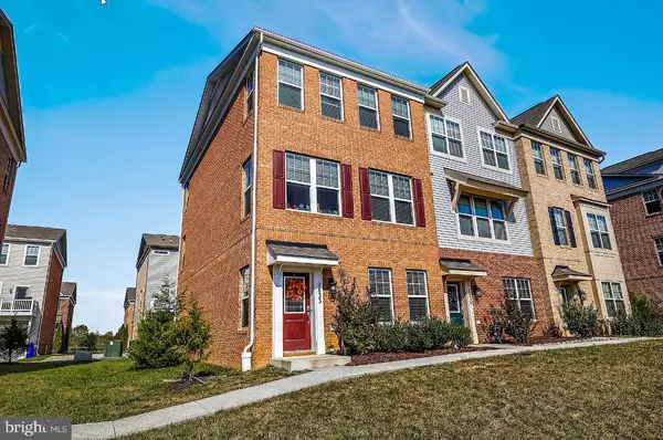 Waldorf, MD 20601,9833 USHERS PL