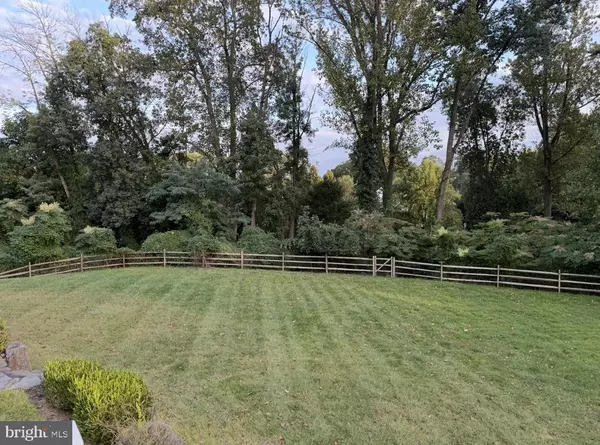 Newtown Square, PA 19073,6 GREYSTONE CIR