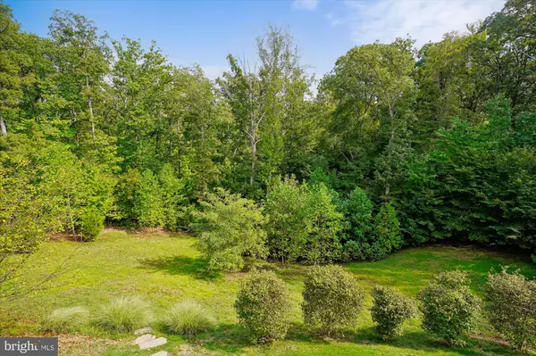 Dumfries, VA 22026,17135 BELLE ISLE DR