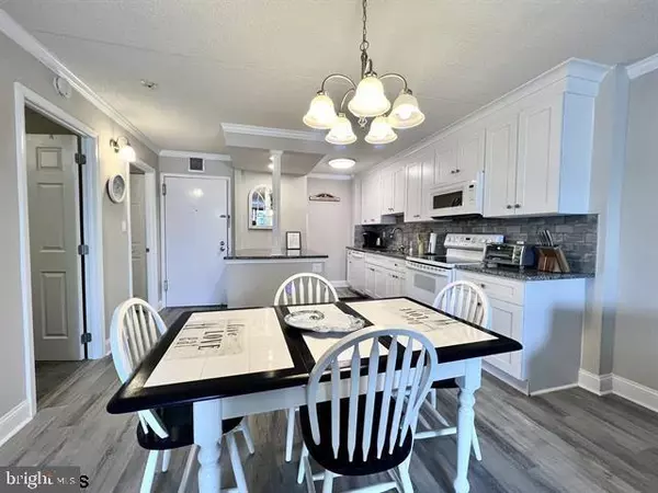 Ocean City, NJ 08226,935 OCEAN AVE #225