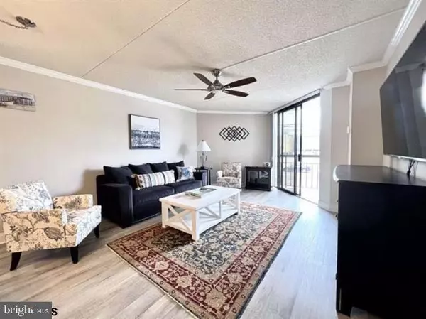 Ocean City, NJ 08226,935 OCEAN AVE #225
