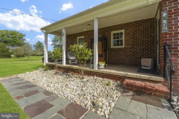 Mannington, NJ 08079,222 ROUTE 45