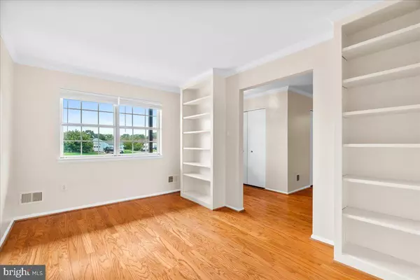 Frederick, MD 21703,5653 SANDY CT