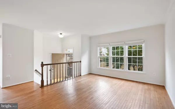 Fairfax, VA 22033,4020 GREGG CT