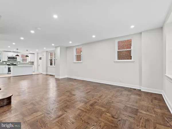 Philadelphia, PA 19150,1007 E DORSET ST