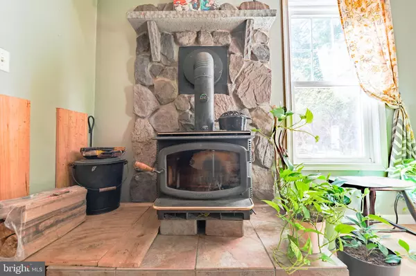 California, MD 20619,22466 BENSWOOD RD