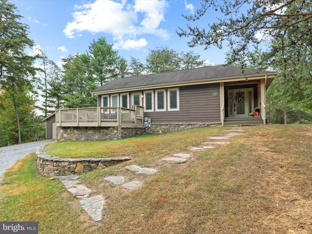 Hedgesville, WV 25427,26 PATHFINDER LN