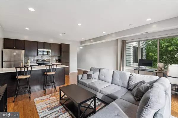 Philadelphia, PA 19130,1608 RIDGE AVE #403