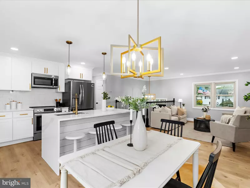 906 SILVER MAPLE CT, Glen Burnie, MD 21060