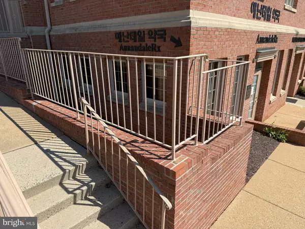 Annandale, VA 22003,7006 LITTLE RIVER TPKE #3B