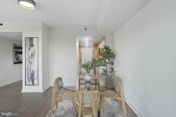 Arlington, VA 22209,1530 KEY BLVD #512