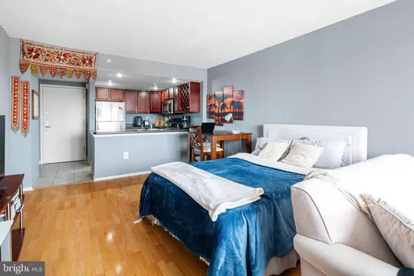 Philadelphia, PA 19130,2001 HAMILTON ST #1121