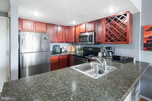 Philadelphia, PA 19130,2001 HAMILTON ST #1121