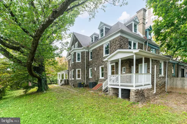 Philadelphia, PA 19119,6623 MCCALLUM ST