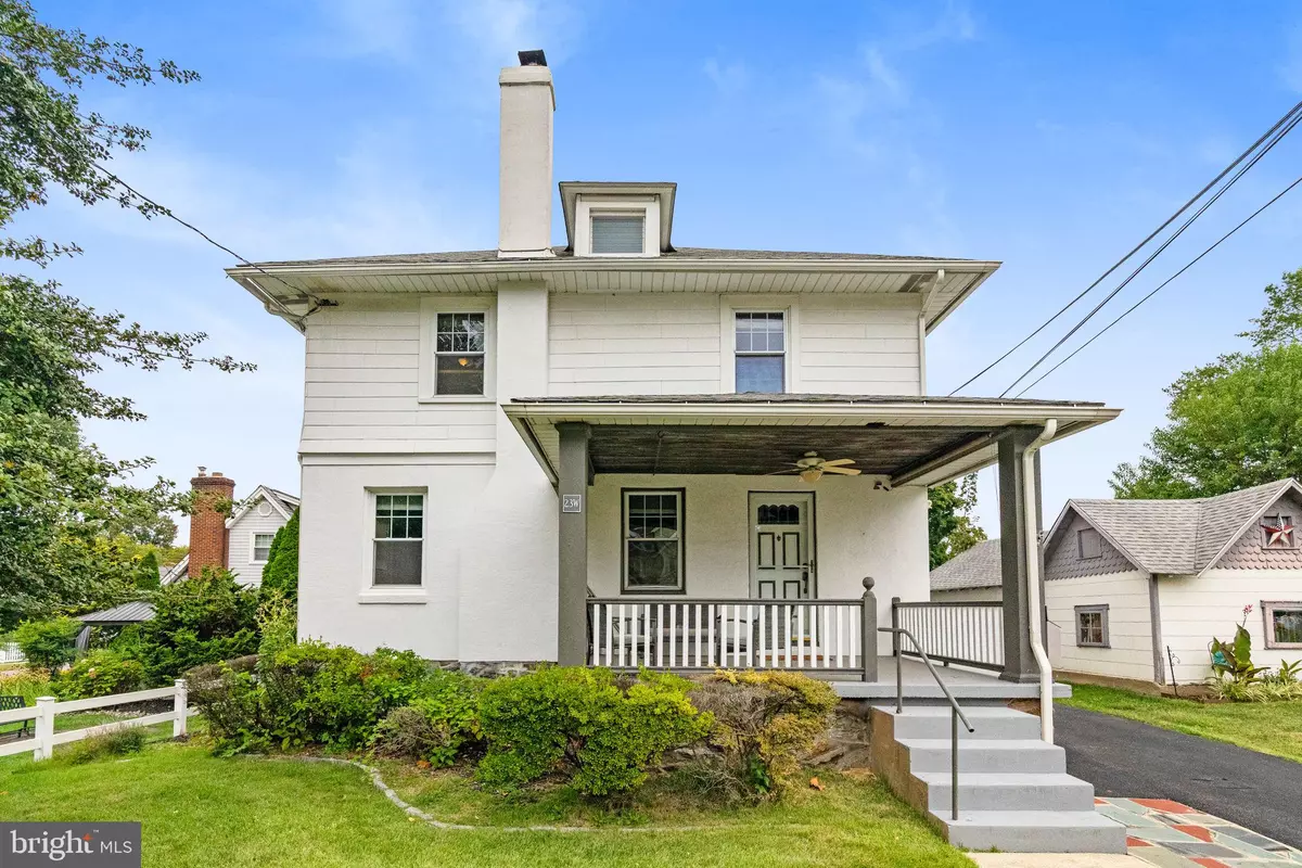 Glenolden, PA 19036,23 W KNOWLES AVE