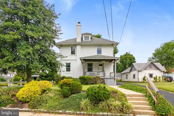 Glenolden, PA 19036,23 W KNOWLES AVE