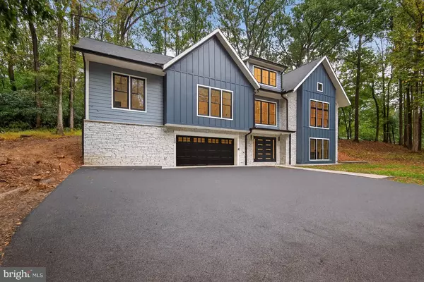 Great Falls, VA 22066,11600 BLUE RIDGE LN