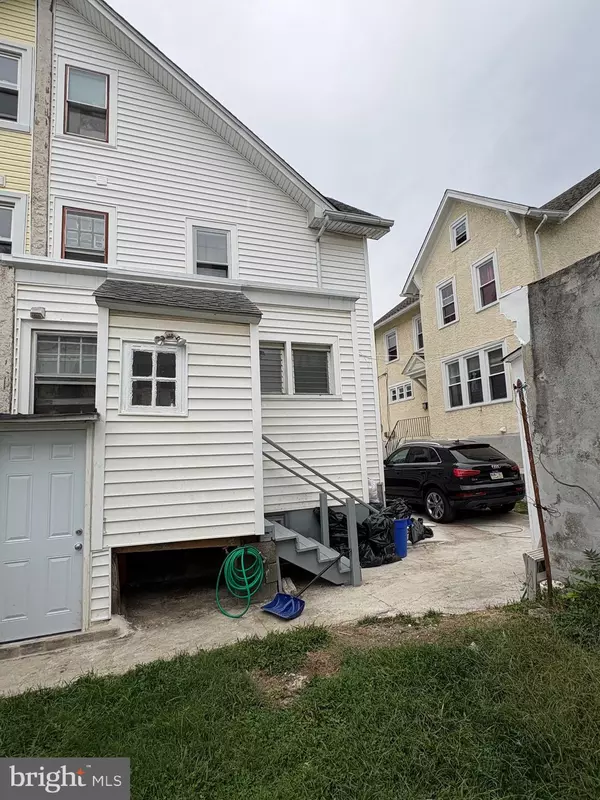 Upper Darby, PA 19082,7325 MILLER AVE
