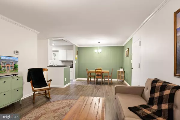 Springfield, VA 22152,5906-D BAYSHIRE RD