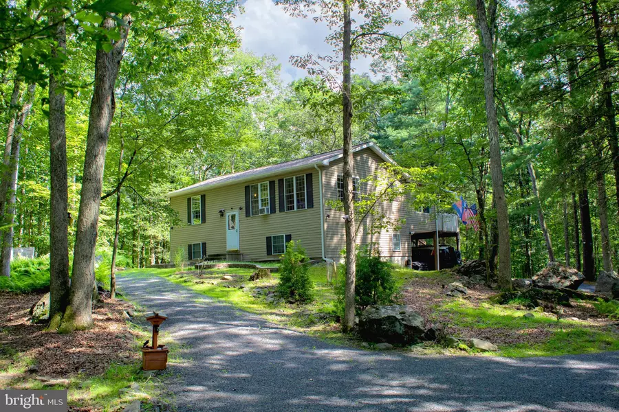 630 WOODDALE RD, East Stroudsburg, PA 18302