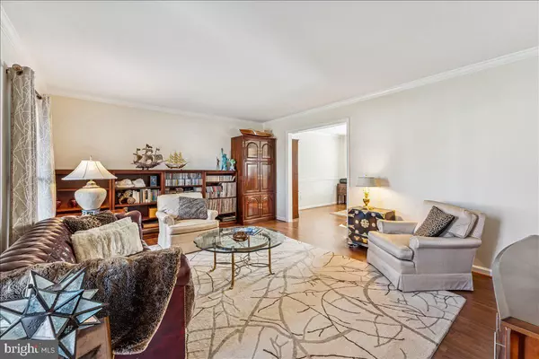 Herndon, VA 20170,1551 BROWNSVILLE DR