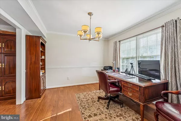 Herndon, VA 20170,1551 BROWNSVILLE DR