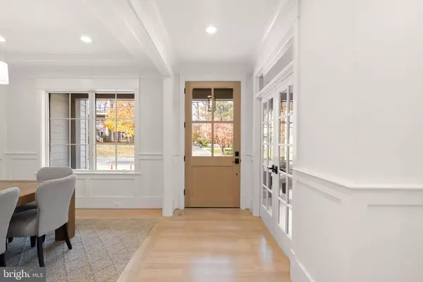 Falls Church, VA 22046,601 TIMBER LN