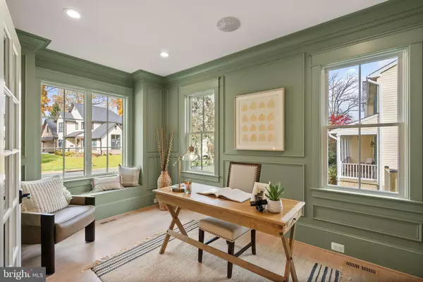 Falls Church, VA 22046,601 TIMBER LN