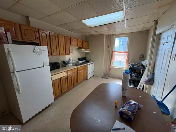 York, PA 17401,284 W COTTAGE PL