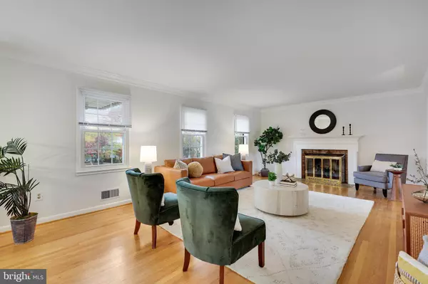 Alexandria, VA 22310,3610 OAKLAND DR