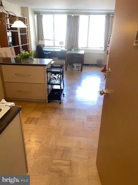 Washington, DC 20006,522 21ST ST NW #707