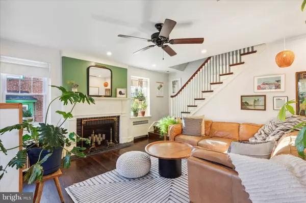 Philadelphia, PA 19119,7236 SPRAGUE ST