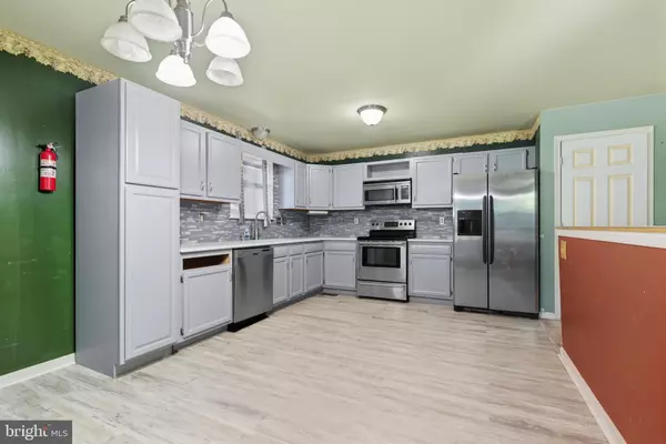 Baltimore, MD 21225,5103 BALLMAN AVE