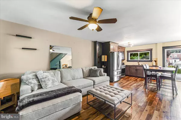 Media, PA 19063,316 E FRONT ST