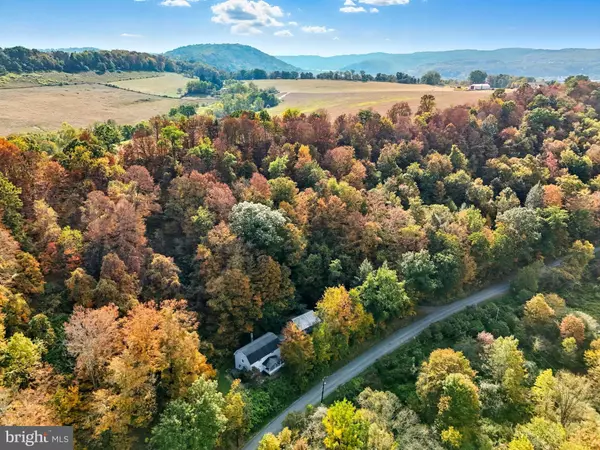 Curwensville, PA 16833,582 PINEY RD