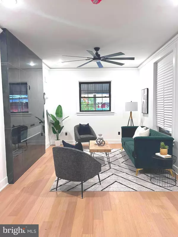 Philadelphia, PA 19144,316 W EARLHAM TER