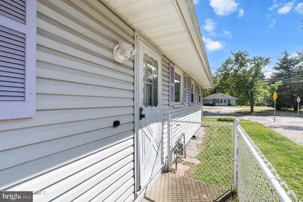 Toms River, NJ 08753,2252 HOVSONS BLVD