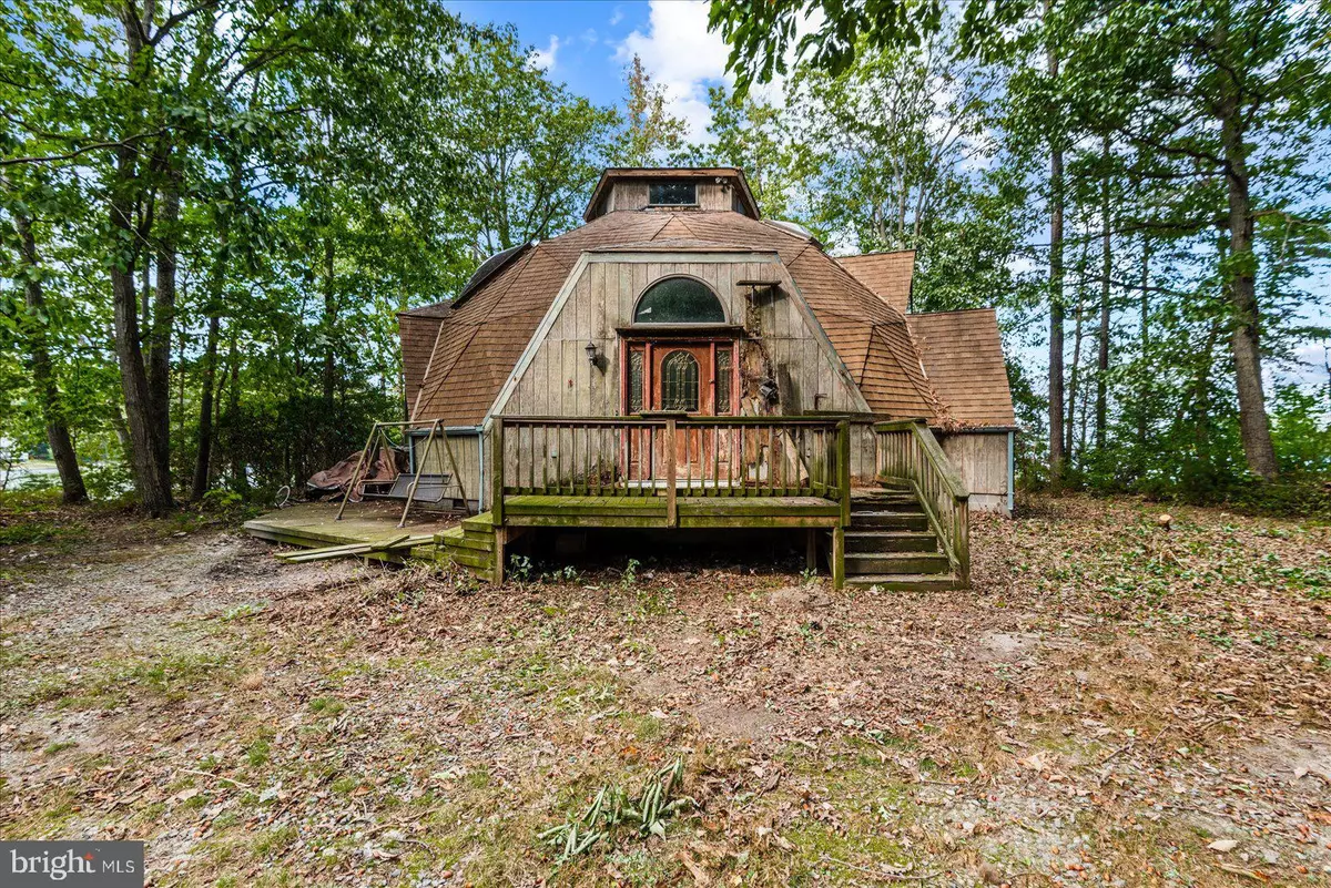 Heathsville, VA 22473,773 WITTSTAT LN