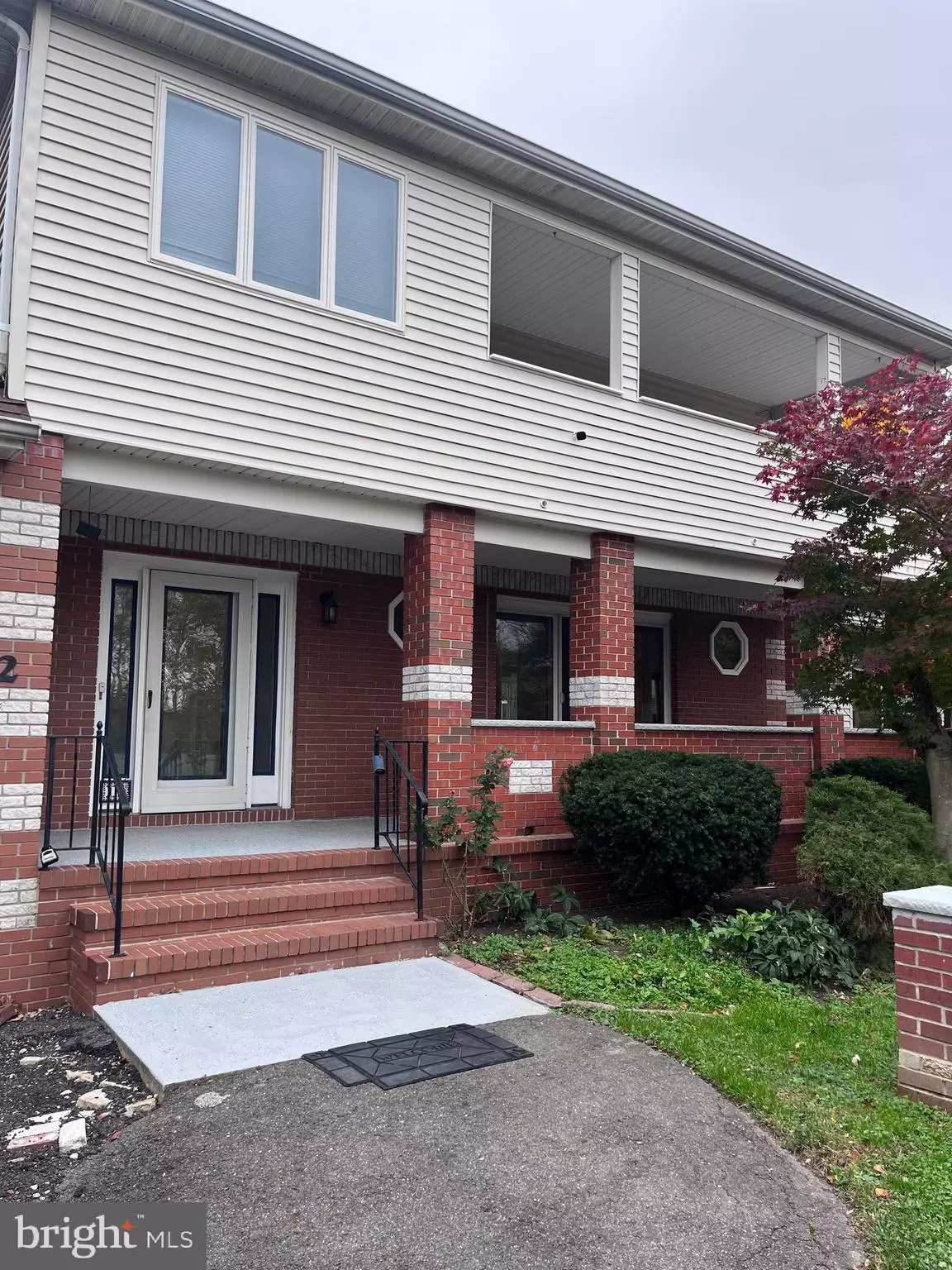 Bordentown, NJ 08505,12 ORCHARD LN