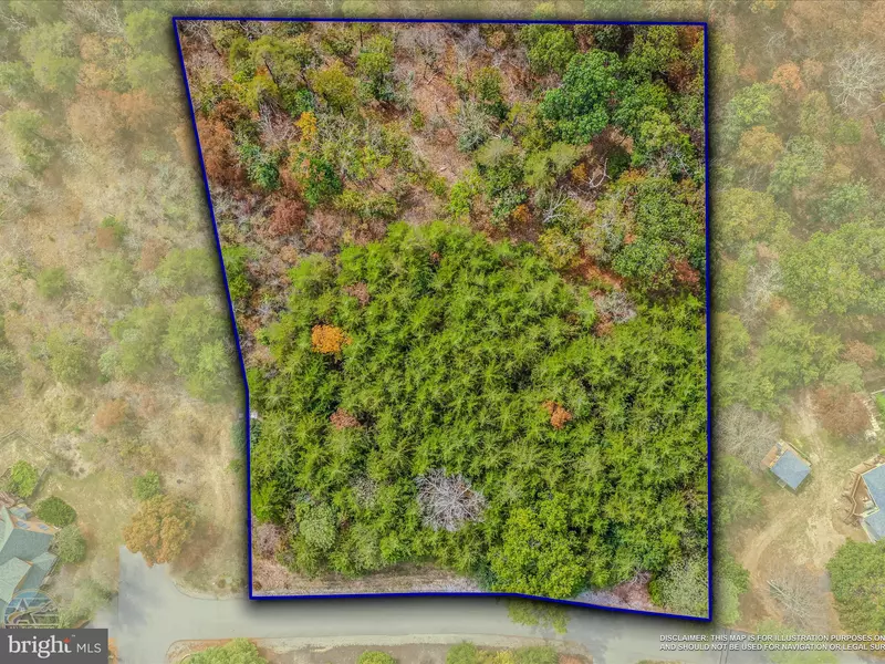 MEDFORD'S #LANE, Berkeley Springs, WV 25411