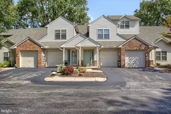 5218 COBBLESTONE DR, Mechanicsburg, PA 17055