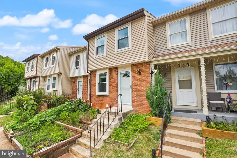 735 BRETHOUR CT #4, Sterling, VA 20164