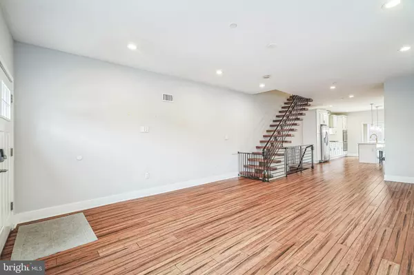 Philadelphia, PA 19145,1628 S 21ST ST