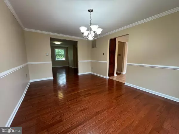 Frederick, MD 21703,5834 WOODWINDS CIR