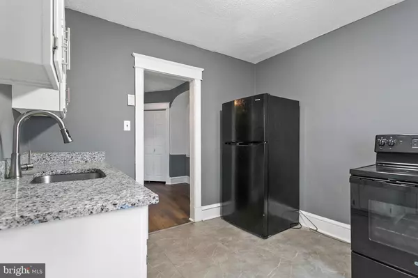 Upper Darby, PA 19082,7253 CLINTON RD