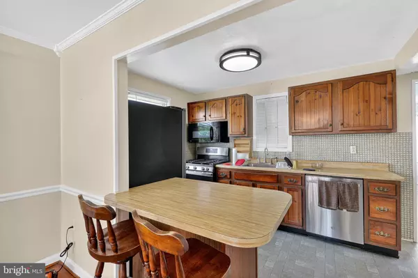 Falls Church, VA 22042,6939 WESTMORELAND RD