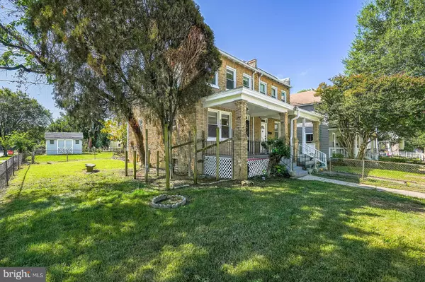 Washington, DC 20032,655 RALEIGH PL SE